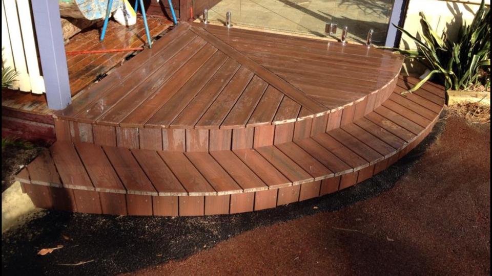 Curved deck 2